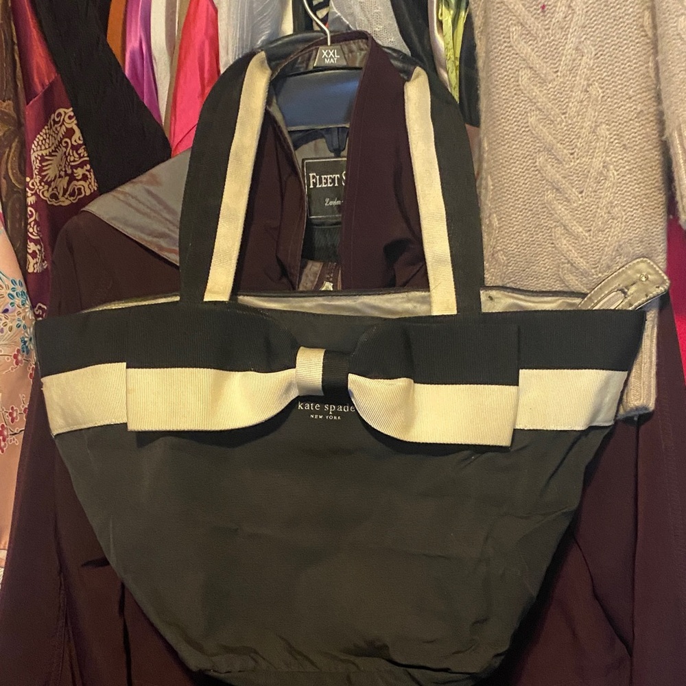 Kate Spade Black and Cream Bow Tote